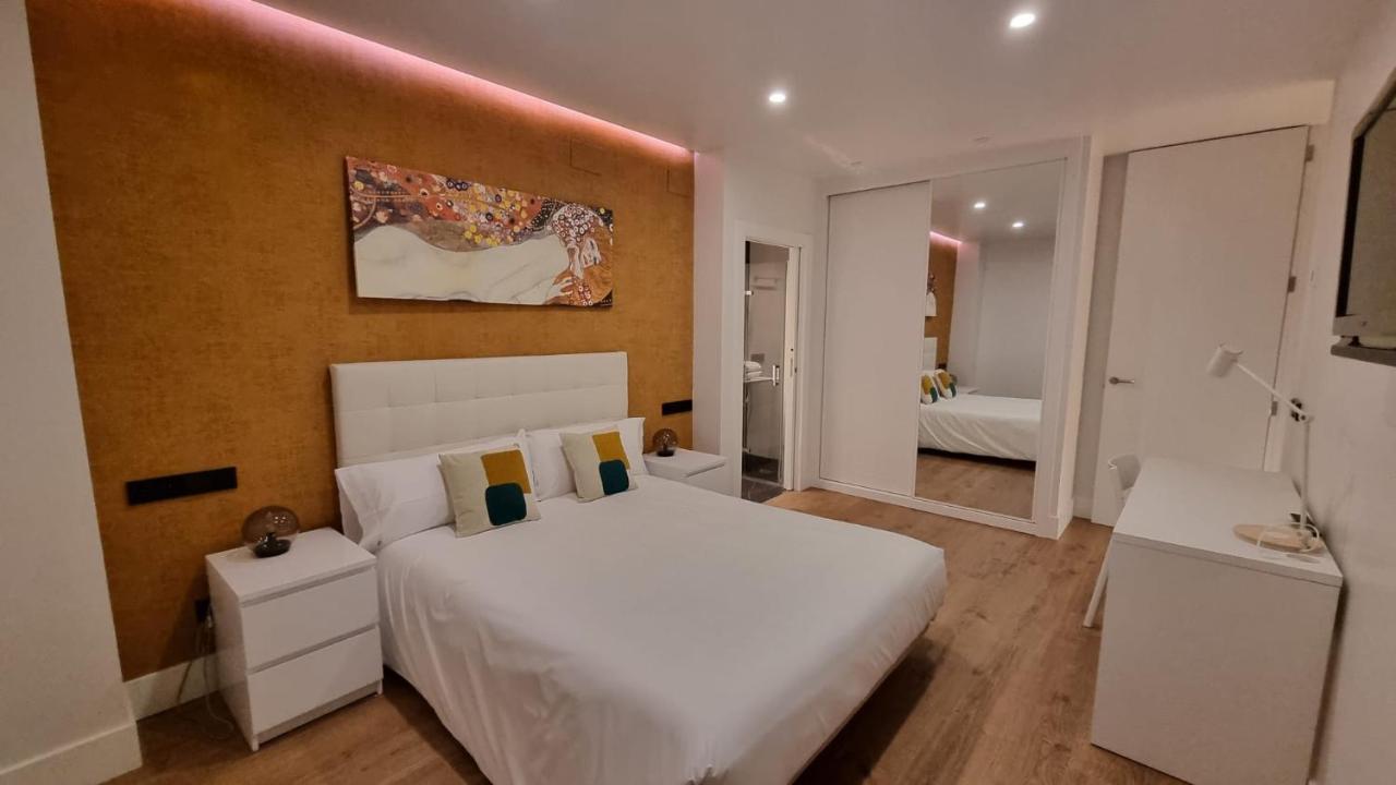 מדריד Puerta Del Sol Iii, 4 Bedrooms 5Wc מראה חיצוני תמונה